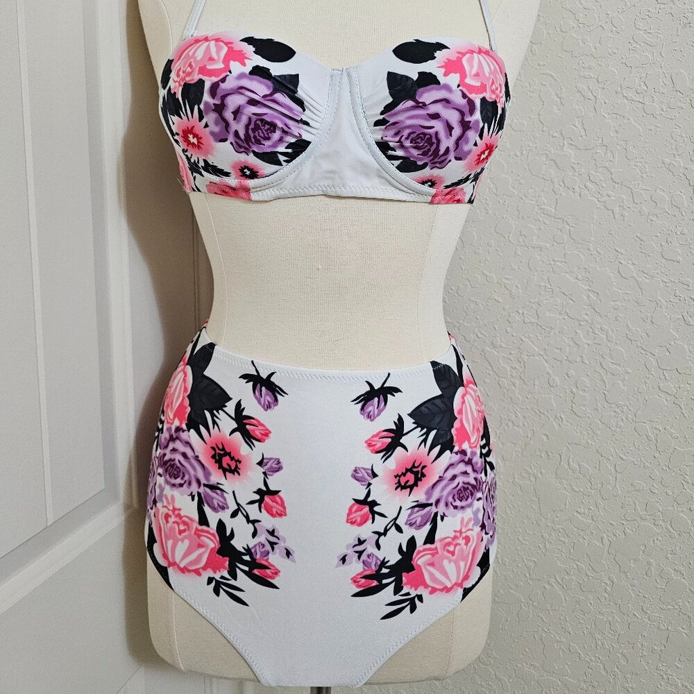 White Floral bikini